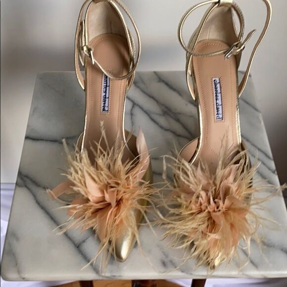 Violate Ankle Strap Pump
CHARLES DAVID - Picture 3 of 7